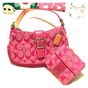 Authentic 💯 Coach (NEW price reduction)